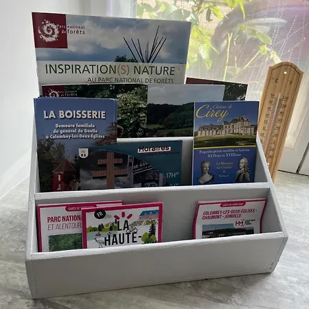 Au Petit Café Hébergement de vacances *