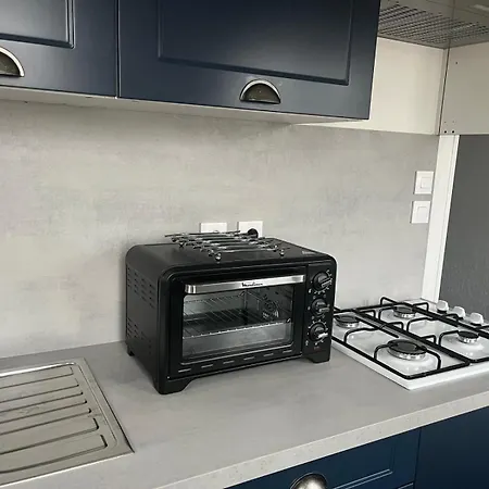 Au Petit Cafe Chateauvillain