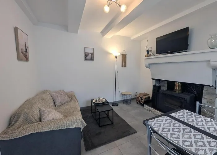 Au Petit Cafe Vakantiehuis