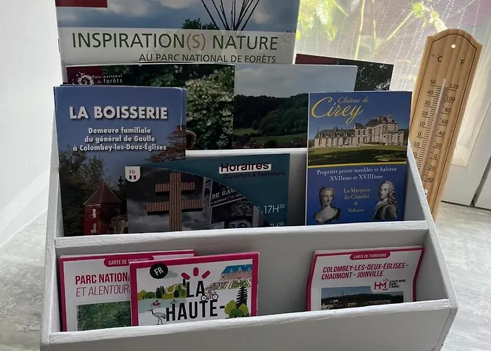 Au Petit Cafe Vakantiehuis *