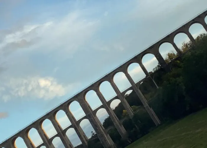 Au Petit Cafe Vakantiehuis